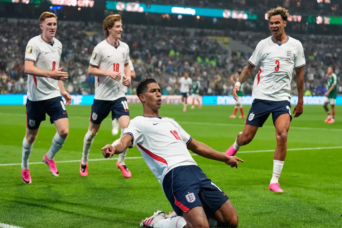 Inglaterra Avanza a Cuartos de Final Tras Vencer a México en un Emocionante Encuentro