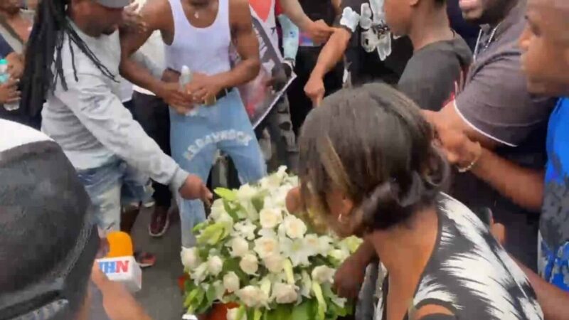Exigen Justicia en San Cristóbal por Muerte de Detenido en Custodia Policial