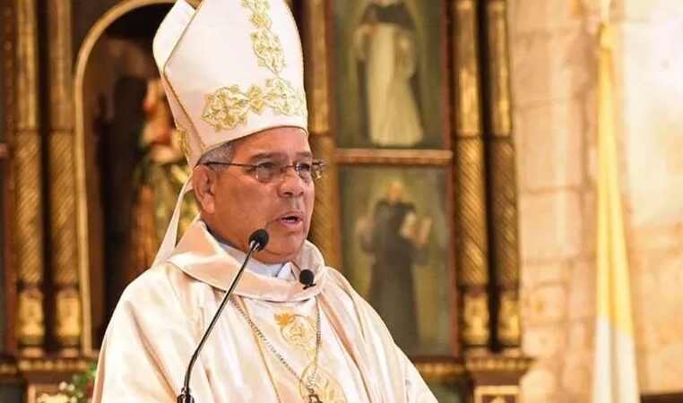 Monseñor Ozoria Anuncia su Despedida como Arzobispo de Santo Domingo