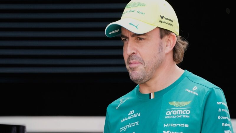 Fernando Alonso Condiciona su Futuro en la F1 a la Emoción de Conducir