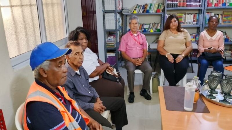 Amas de Casa Exigen Acción del Gobierno ante Alza de Precios y Amenazan con Protestas