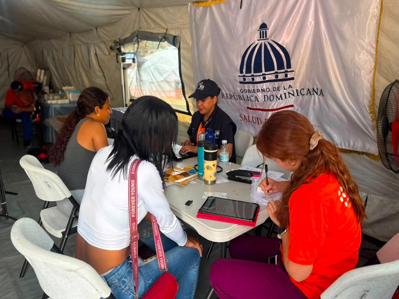 Dominicana Brinda Ayuda Médica a Víctimas del Terremoto en Venezuela
