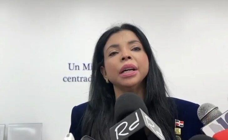 Yeni Berenice Reynoso Urge la Aprobación del Nuevo Código Penal