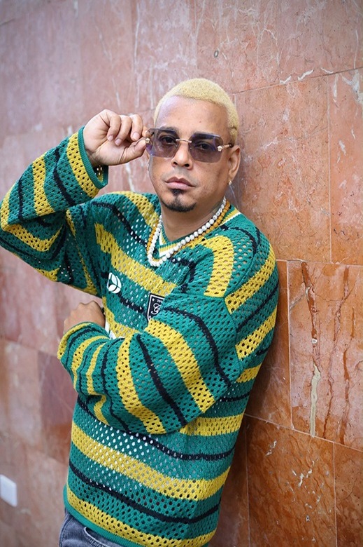 Tito Swing Regresa con Fuerza con ‘Mi Cuarto No Son Pa’ Ti’