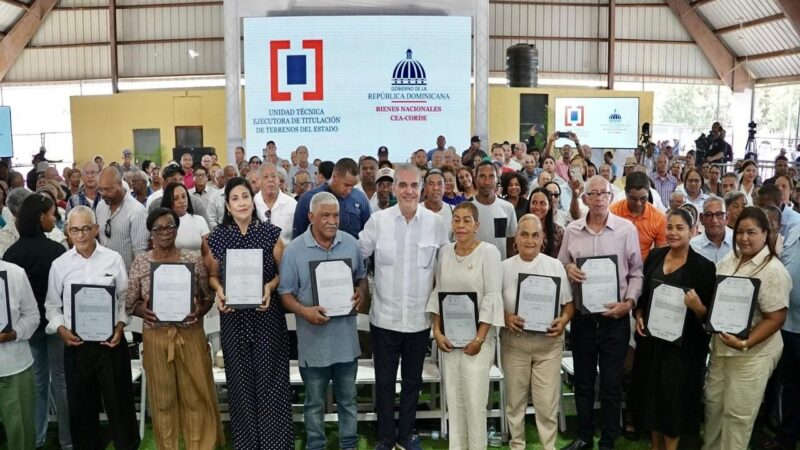 El Futuro Político de Abinader: Decisiones Cruciales en el Horizonte