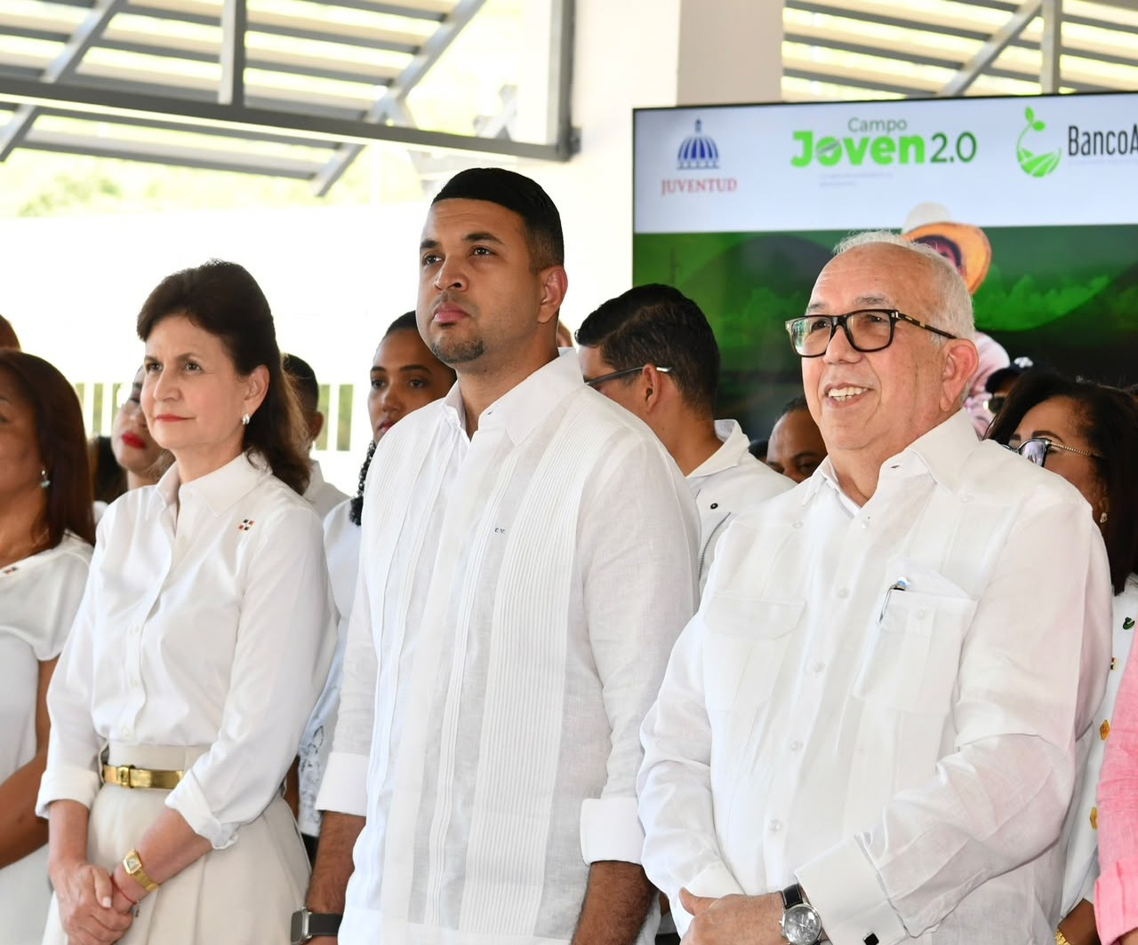 Banco Agrícola Lanza Préstamos Sin Intereses para Jóvenes Emprendedores Rurales