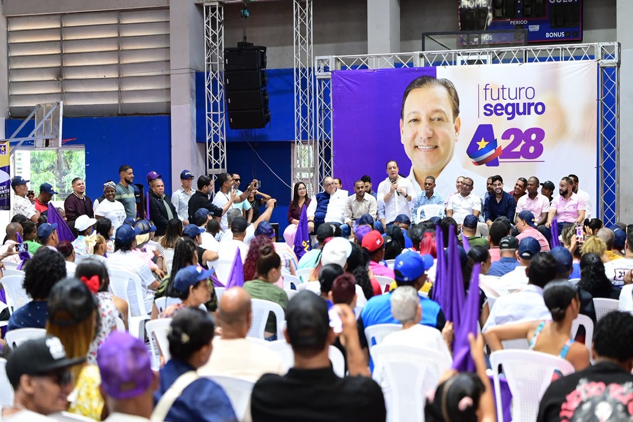 Abel Martínez Promete un Nuevo Rumbo para República Dominicana en 2028