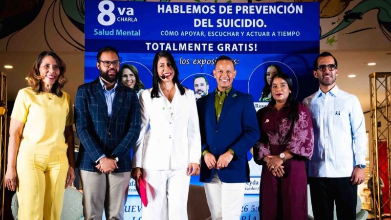 Exitosa Charla de Salud Mental en Santo Domingo: Un Compromiso con la Prevención del Suicidio