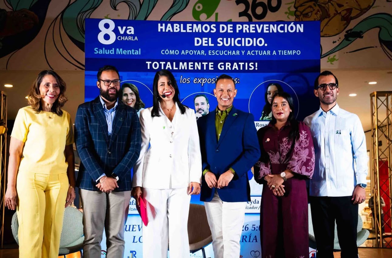 Exitosa Charla de Salud Mental en Santo Domingo: Un Compromiso con la Prevención del Suicidio