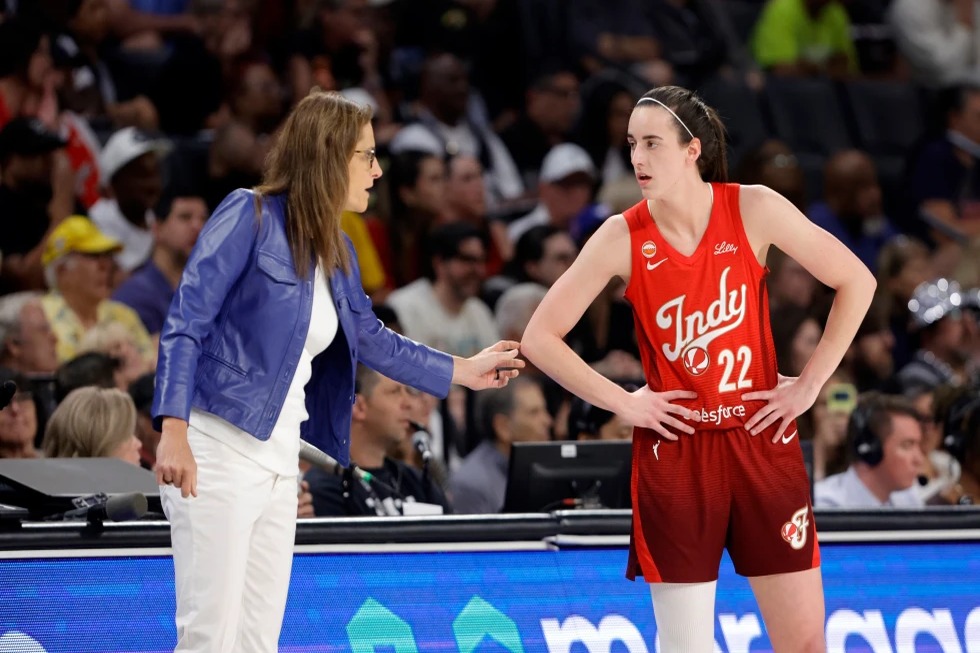 Caitlin Clark hace historia en la WNBA con actuación récord