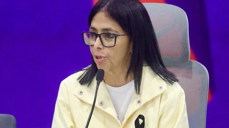 Delcy Rodríguez Demanda Retractación de Víctor de Aldama por Caso PDVSA