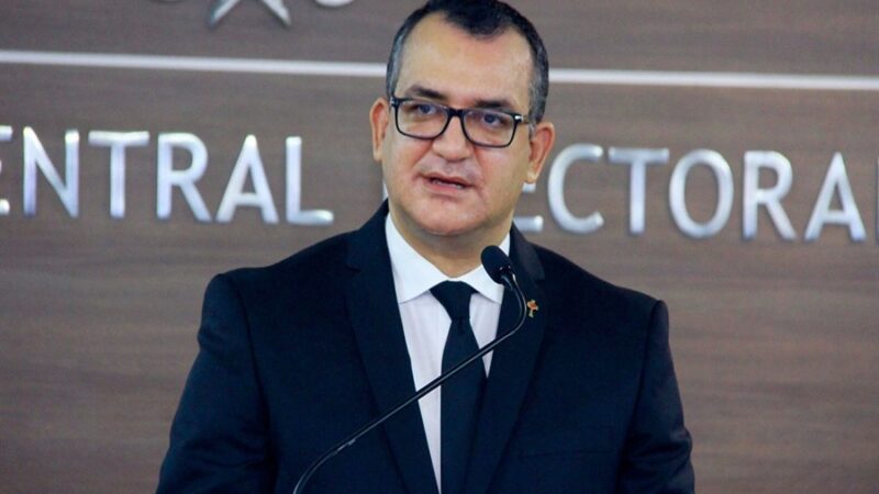 JCE Desmiente Distorsiones en el Escudo Nacional de la Nueva Cédula