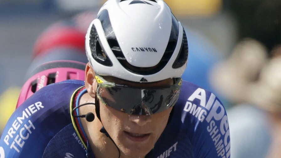 Van der Poel Brilla en la Novena Etapa del Tour de Francia 2026