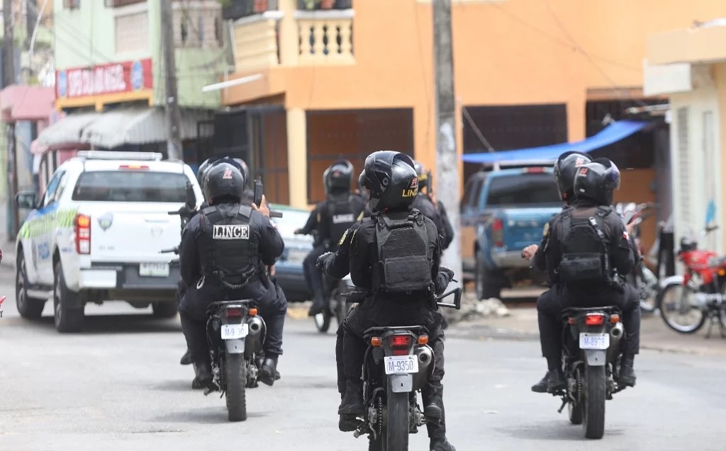 Nueva Ley Requiere Grabación Obligatoria de Retenes Policiales