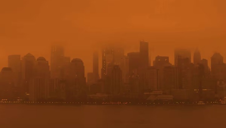 Humo de Incendios en Canadá Impacta Calidad del Aire en Nueva York