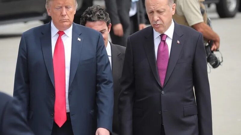 Donald Trump Arriba a Ankara para Crucial Cumbre de la OTAN