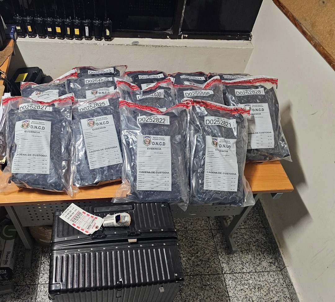 Incautan 25 Paquetes de Marihuana en el Aeropuerto de Las Américas