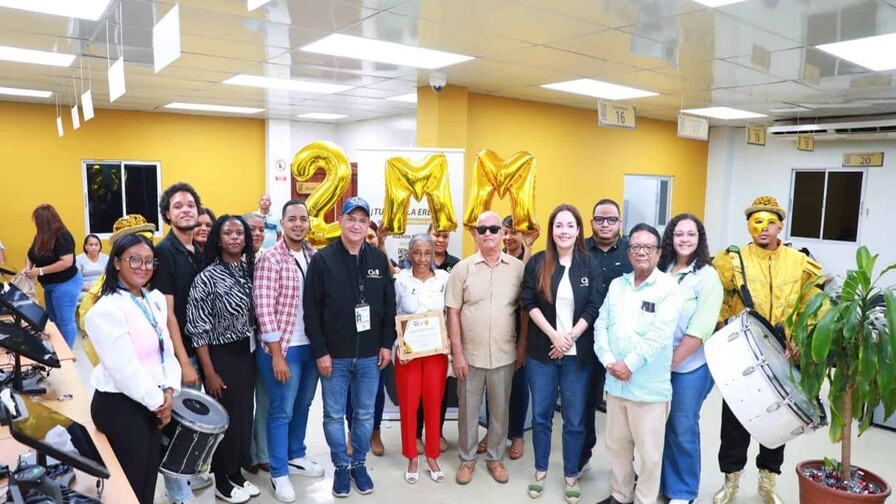 La Romana Celebra la Entrega de la Cédula Número Dos Millones