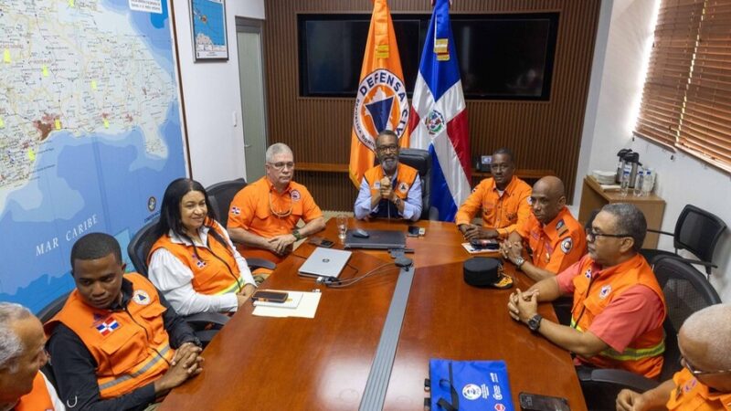 Defensa Civil: Innovación y Voluntariado en su 60 Aniversario
