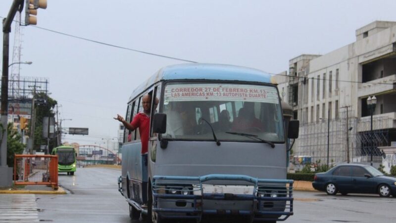 Choferes Dominicanos Garantizan Estabilidad en Tarifas de Transporte