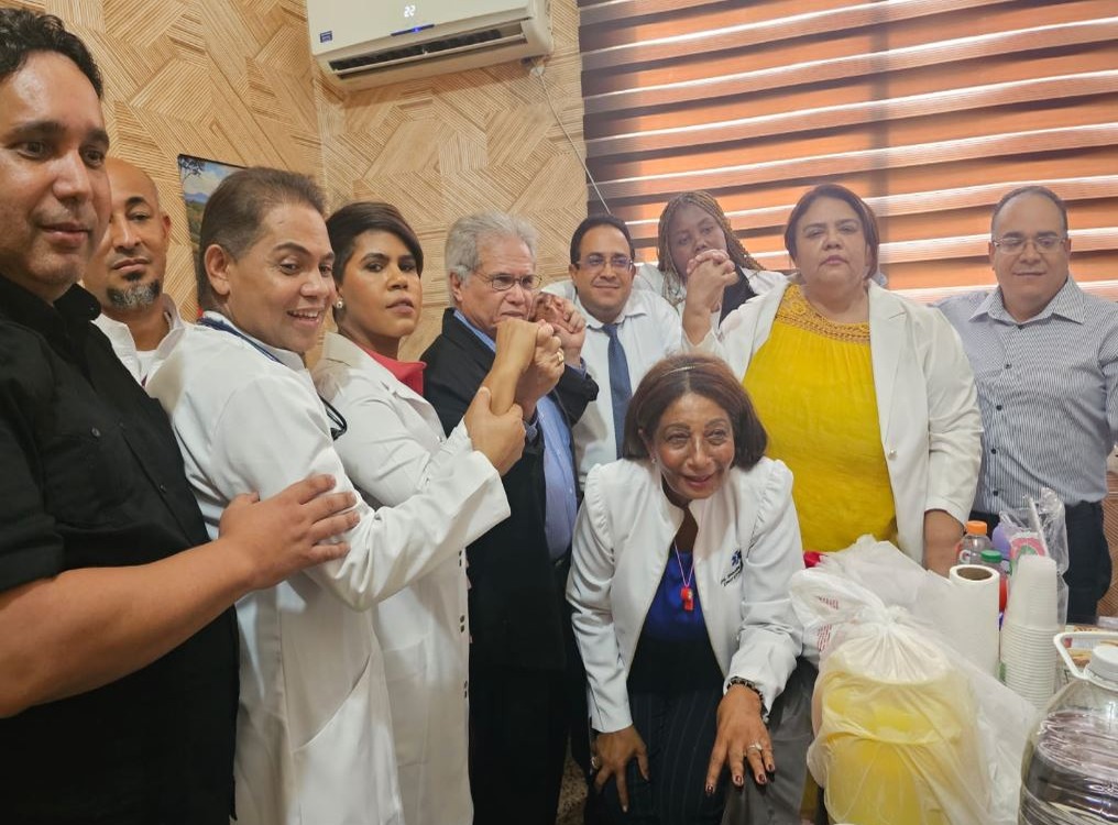 Liberan a Médico en La Vega tras Acusaciones de Mala Práctica