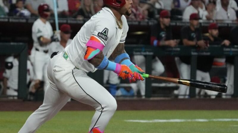 Ketel Marte se ausenta por rigidez en la espalda en juego crucial