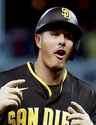 Vladimir Guerrero Jr. y Manny Machado brillan con sus bates