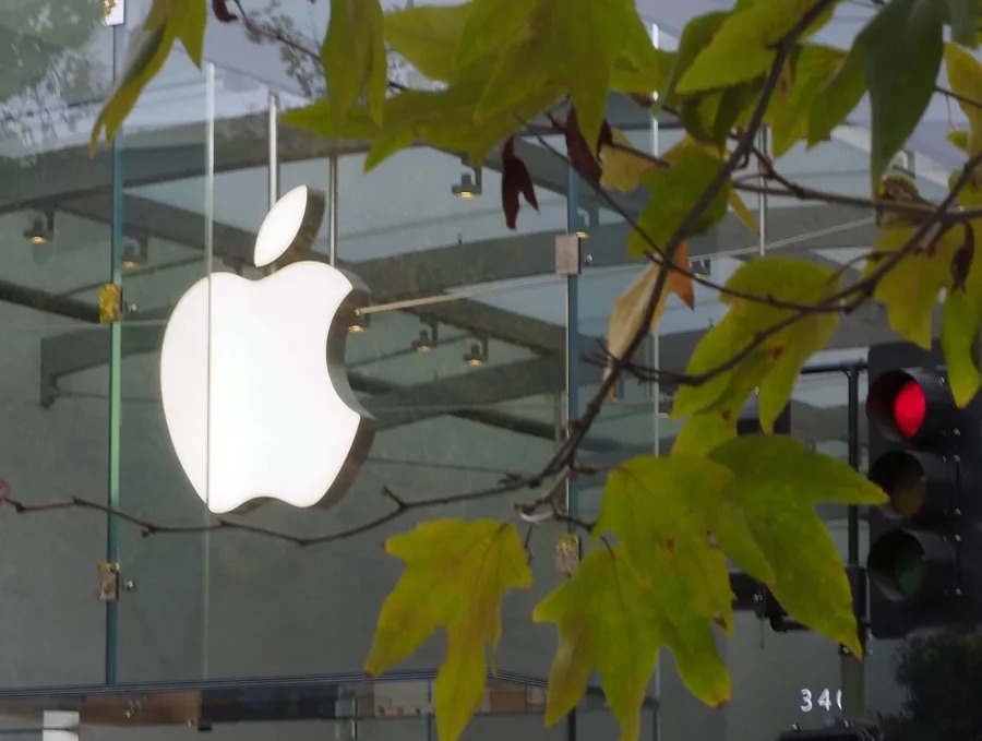 Apple Recupera el Trono como la Empresa Más Valiosa del Mundo