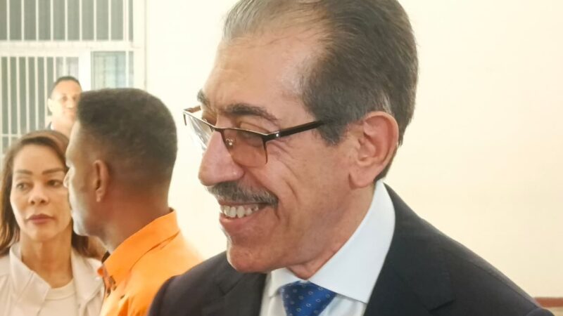 Jorge Asjana Insta a la Comunidad Universitaria a Votar en Segunda Vuelta Electoral de la UASD
