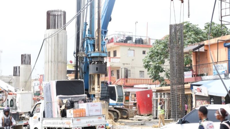 Residentes de Villa Mella Claman por Soluciones ante Retrasos en Obras del Metro
