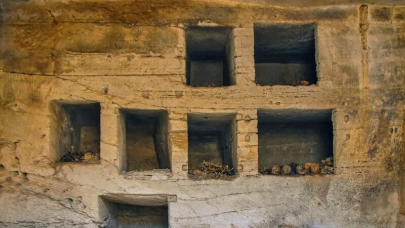 Egipto Revela Ciudad Bizantina Perdida en el Desierto Occidental