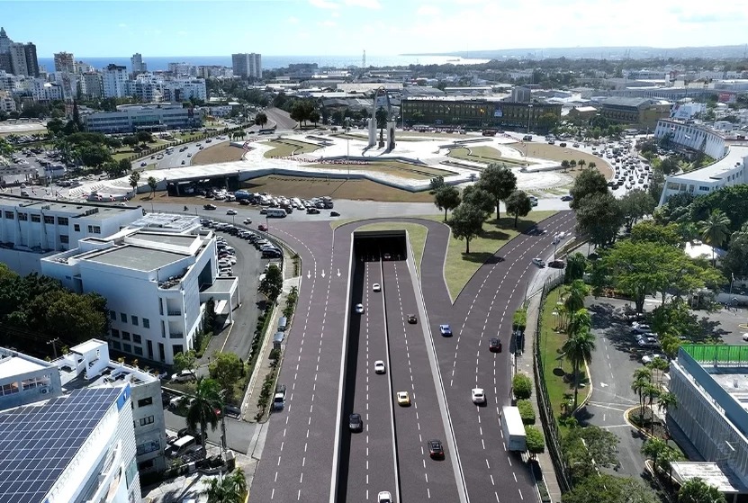 Inauguración del Túnel de la Plaza de la Bandera: Un Hito en la Infraestructura de Santo Domingo