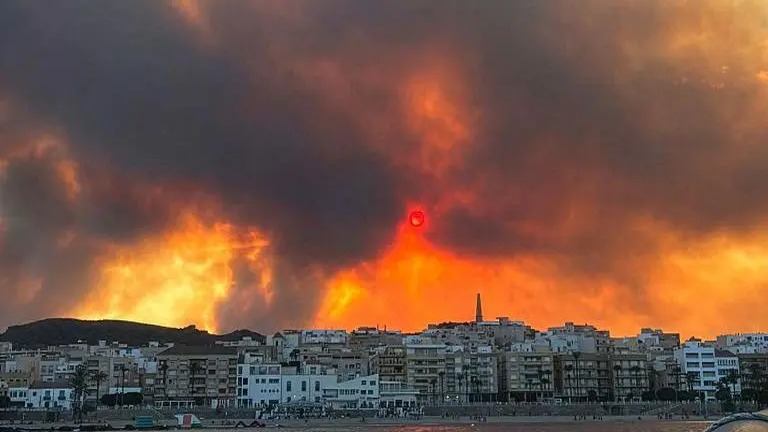 Tragedia en Andalucía: Incendio Deja 12 Muertos y 19 Desaparecidos