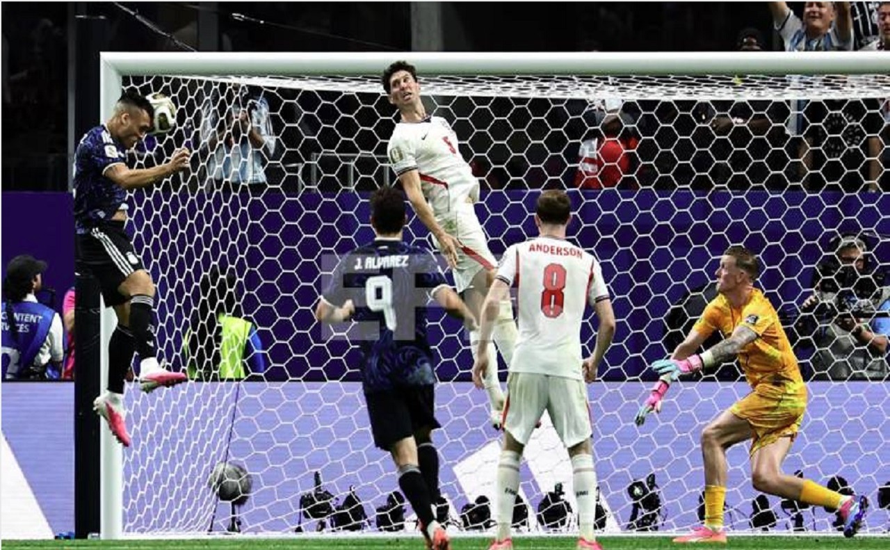 Argentina y Messi avanzan a la final del Mundial tras vencer a Inglaterra