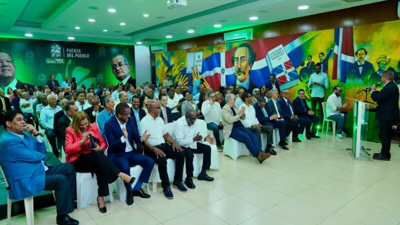 Fuerza del Pueblo Refuerza Capacidades de sus Secretarías Temáticas