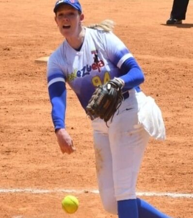 Venezuela Domina a El Salvador en Softbol Femenino