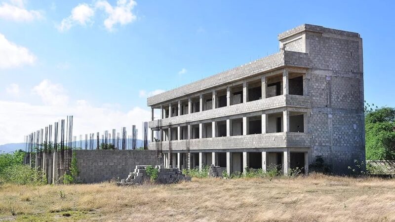 Protestas en Jánico por Escuelas Inconclusas
