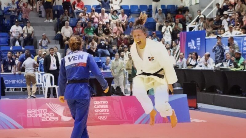Esmeralda Damiano: La Suiza que Brilla con Oro para República Dominicana