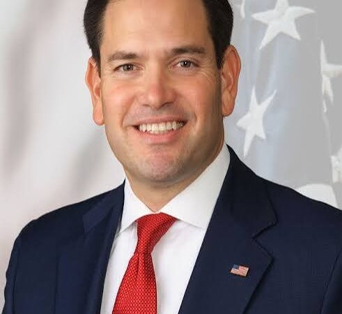Estados Unidos Envía Primer Cargamento de Ayuda Humanitaria a Cuba