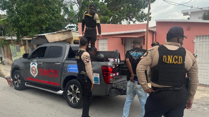 DNCD Desmantela Red de Microtráfico en el Este con 68 Arrestos