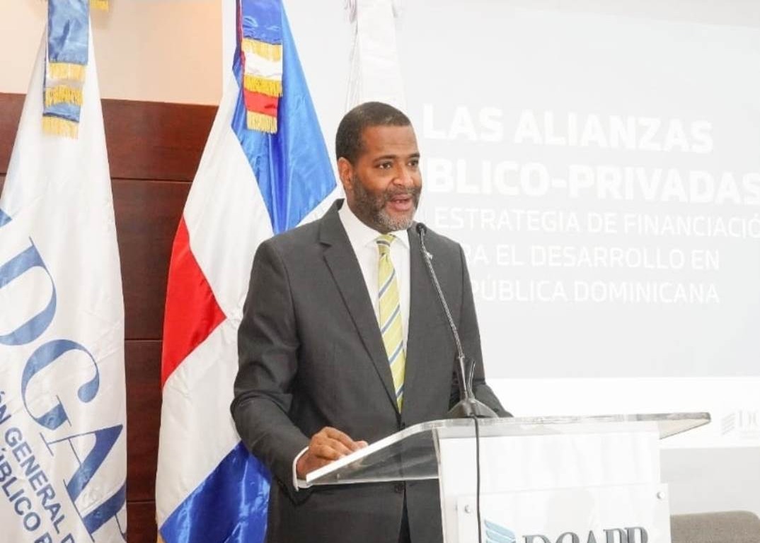 Andrés Lugo Risk destaca la importancia de las alianzas público-privadas para el desarrollo de RD