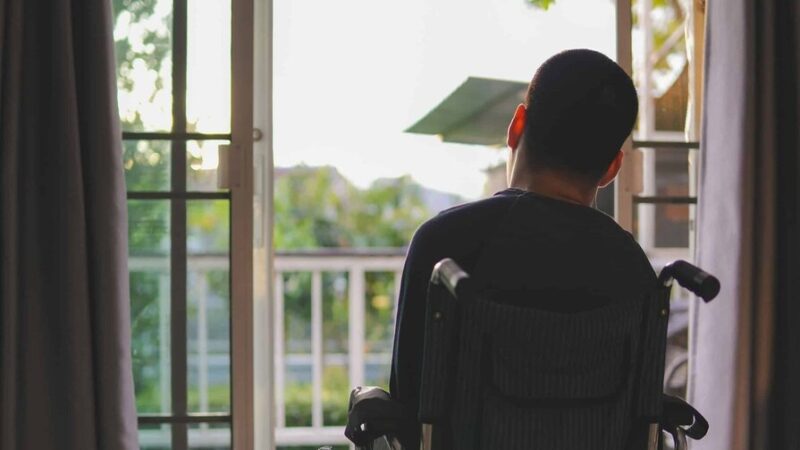 La Soledad de las Personas con Discapacidad: Un Desafío Social