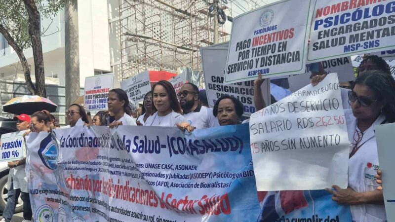 Gremios de Salud Exigen Mejora Salarial y Condiciones Laborales