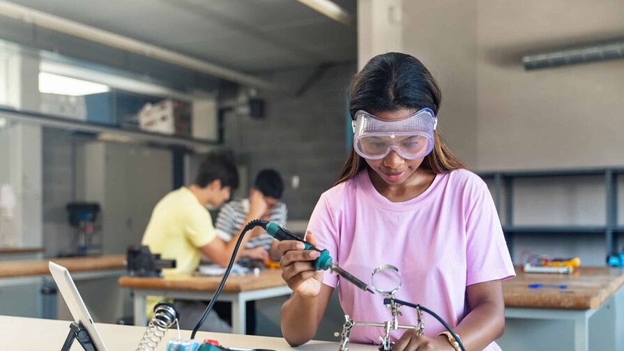 Revolución Educativa en República Dominicana: Dos Iniciativas, Un Solo Propósito