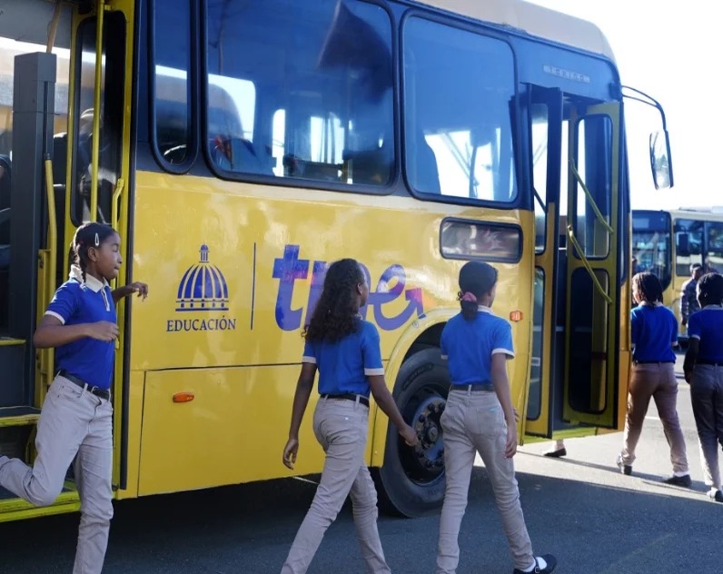 El TRAE Transformará el Transporte Escolar en Más de 6 Mil Centros Educativos