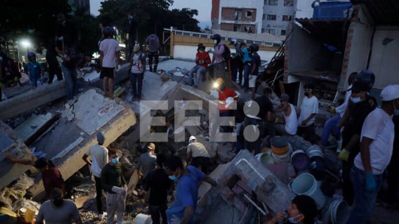 Devastador Terremoto en Colombia Deja Más de 130 Muertos y Centenares de Heridos