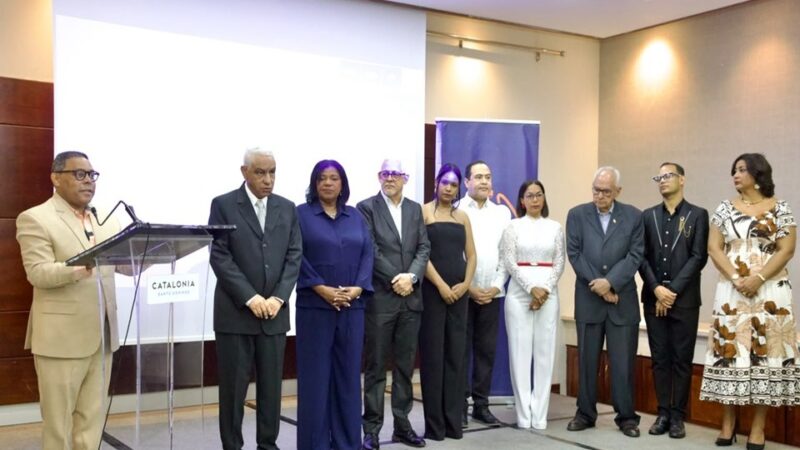 Fausto Polanco asume la presidencia de ADOPAE con nuevos desafíos