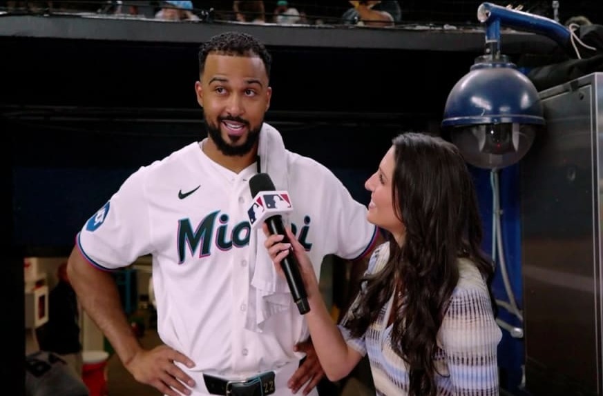 Sandy Alcántara: Nuevo Récord de Entradas Lanzadas con los Marlins