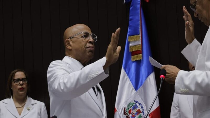 Alfredo Pacheco Asume Presidencia de la Cámara de Diputados con Ambiciosa Agenda Legislativa