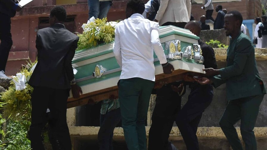 Haití Despide a Víctimas de Masacre en Medio de la Inseguridad